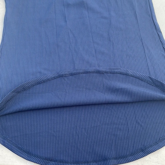 Woman’s Button Down Tank Top - Picture 4 of 4